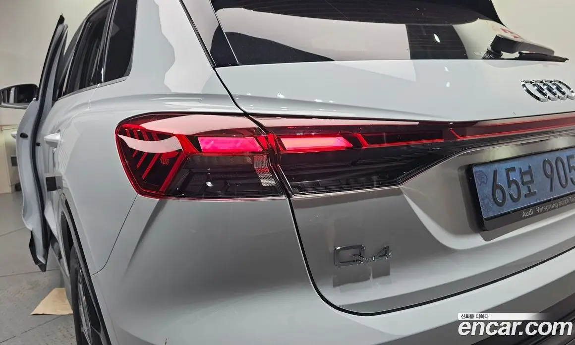 Audi Q4 e-tron 2025 0.2 автомат (гидро), фото 9