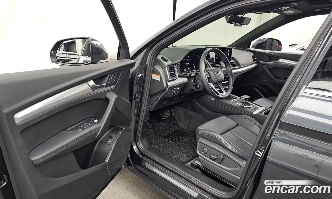 Audi Q5 2020 3.0 автомат (гидро), фото 13