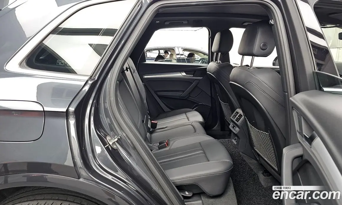 Audi Q5 2020 3.0 автомат (гидро), фото 18