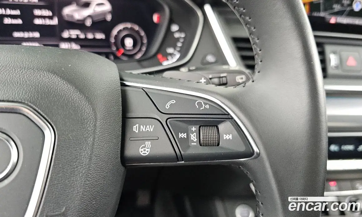 Audi Q5 2020 3.0 автомат (гидро), фото 32