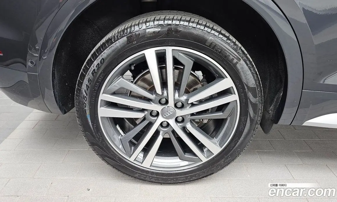 Audi Q5 2020 3.0 автомат (гидро), фото 5
