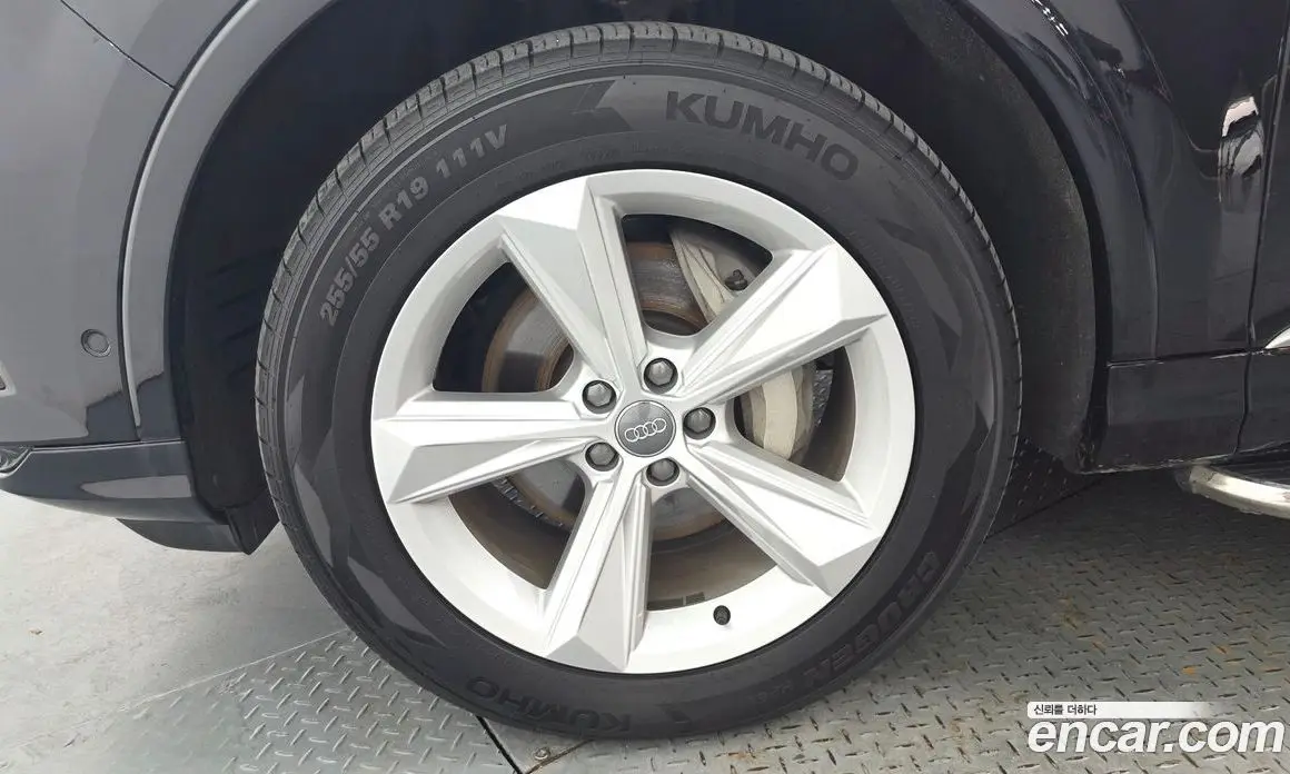 Audi Q7 2020 3.0 автомат (гидро), фото 5 Audi Q7 2020 3.0 автомат (гидро), фото 5
