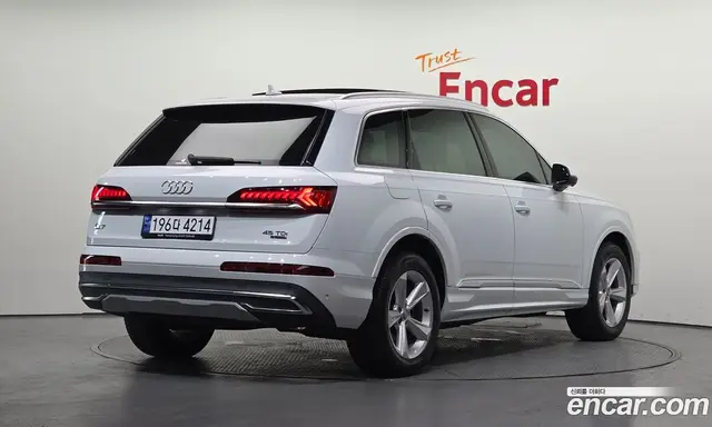 Audi Q7 2021 3.0 автомат (гидро), миниатюра 2