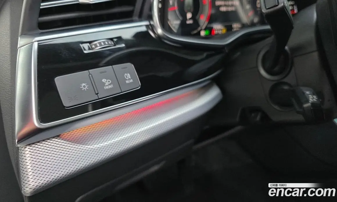 Audi Q7 2021 3.0 автомат (гидро), фото 14