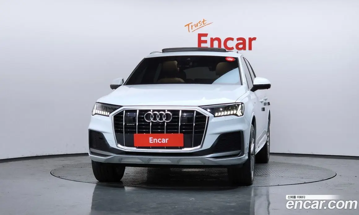 Audi Q7 2023 3.0 автомат (гидро), фото 3 Audi Q7 2023 3.0 автомат (гидро), фото 3