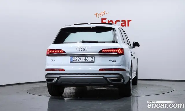 Audi Q7 2023 3.0 автомат (гидро), миниатюра 4 Audi Q7 2023 3.0 автомат (гидро), миниатюра 4