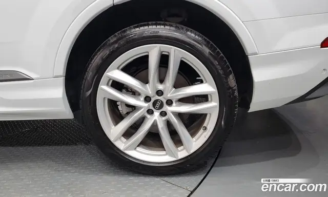 Audi Q7 2023 3.0 автомат (гидро), миниатюра 7 Audi Q7 2023 3.0 автомат (гидро), миниатюра 7