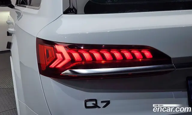 Audi Q7 2023 3.0 автомат (гидро), миниатюра 9 Audi Q7 2023 3.0 автомат (гидро), миниатюра 9