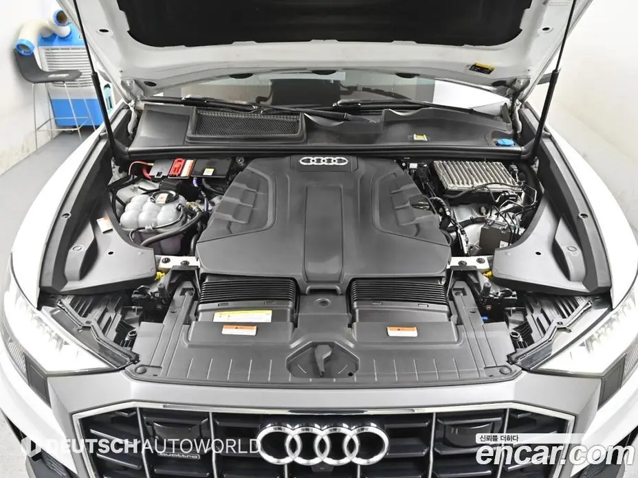 Audi Q8 2021 3.0 автомат (гидро), фото 6