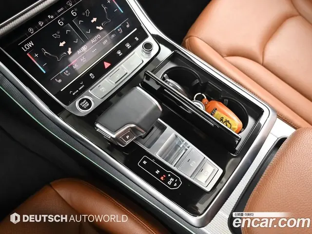 Audi Q8 2021 3.0 автомат (гидро), миниатюра 9