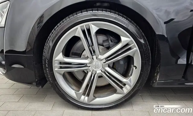 Audi S8 2014 4.0 автомат (гидро), миниатюра 5 Audi S8 2014 4.0 автомат (гидро), миниатюра 5