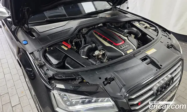 Audi S8 2014 4.0 автомат (гидро), миниатюра 6 Audi S8 2014 4.0 автомат (гидро), миниатюра 6