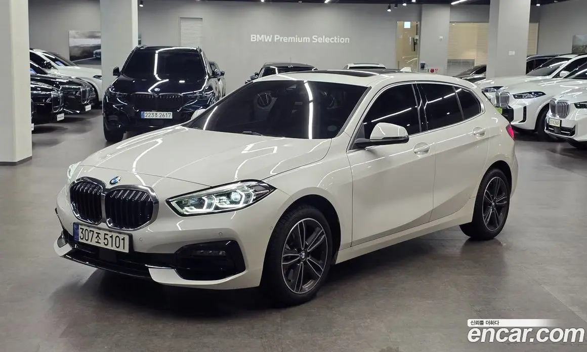 BMW 1 серия 2024 2.0 автомат (гидро), фото 1 BMW 1 серия 2024 2.0 автомат (гидро), фото 1