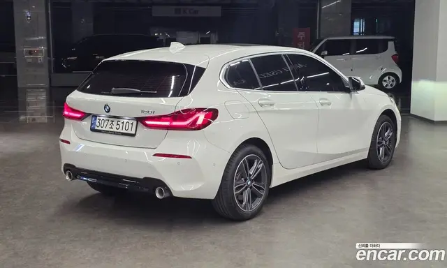 BMW 1 серия 2024 2.0 автомат (гидро), миниатюра 3 BMW 1 серия 2024 2.0 автомат (гидро), миниатюра 3
