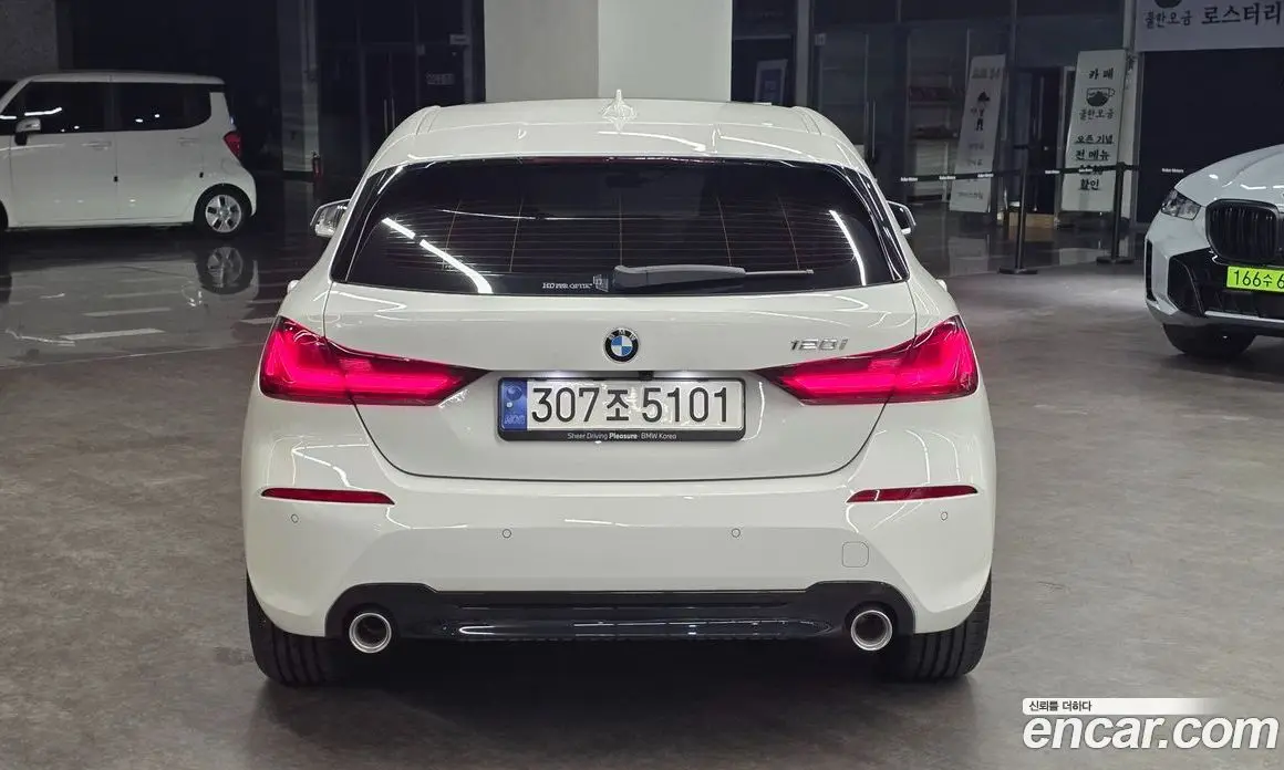 BMW 1 серия 2024 2.0 автомат (гидро), фото 4 BMW 1 серия 2024 2.0 автомат (гидро), фото 4