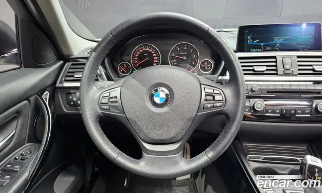 BMW 3 серия 2016 2.0 автомат (гидро), миниатюра 12