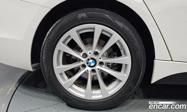 BMW 3 серия 2016 2.0 автомат (гидро), миниатюра 5