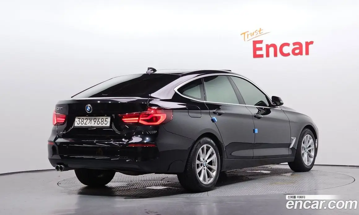BMW 3 серия 2019 2.0 автомат (гидро), фото 2 BMW 3 серия 2019 2.0 автомат (гидро), фото 2