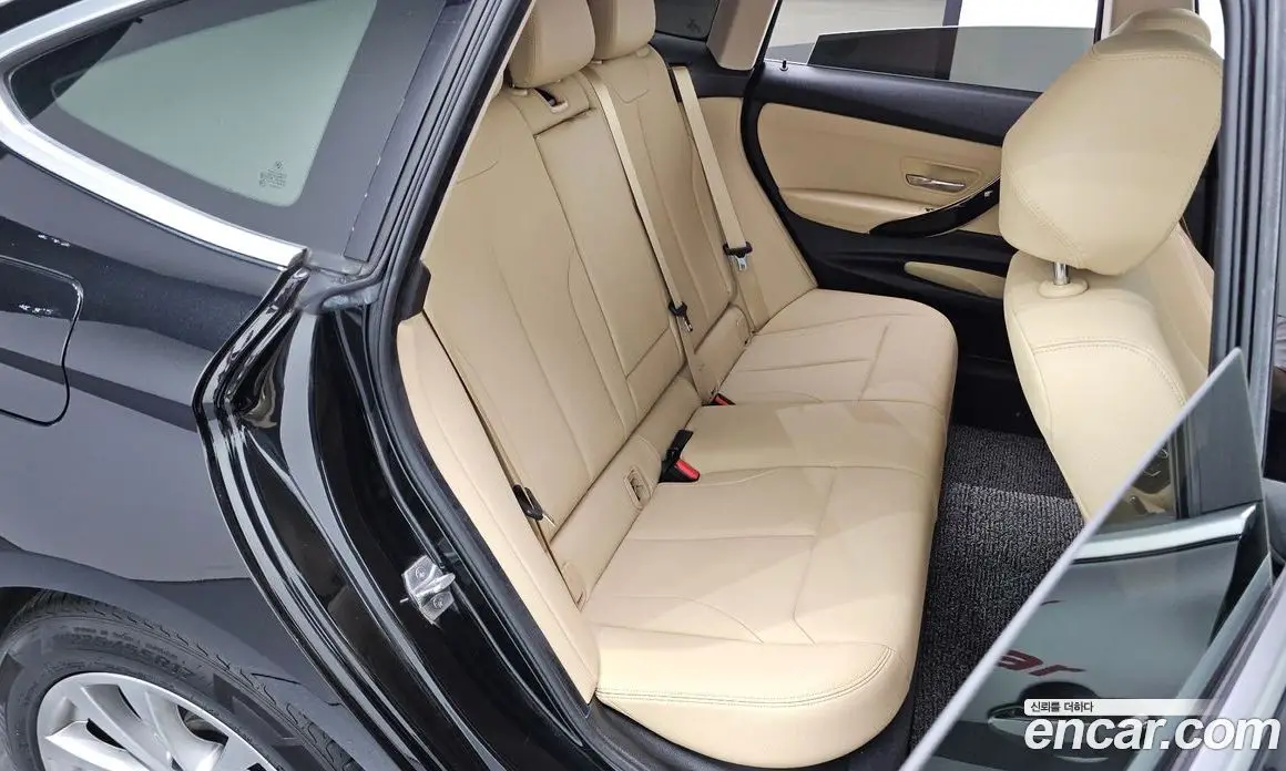 BMW 3 серия 2019 2.0 автомат (гидро), фото 11 BMW 3 серия 2019 2.0 автомат (гидро), фото 11
