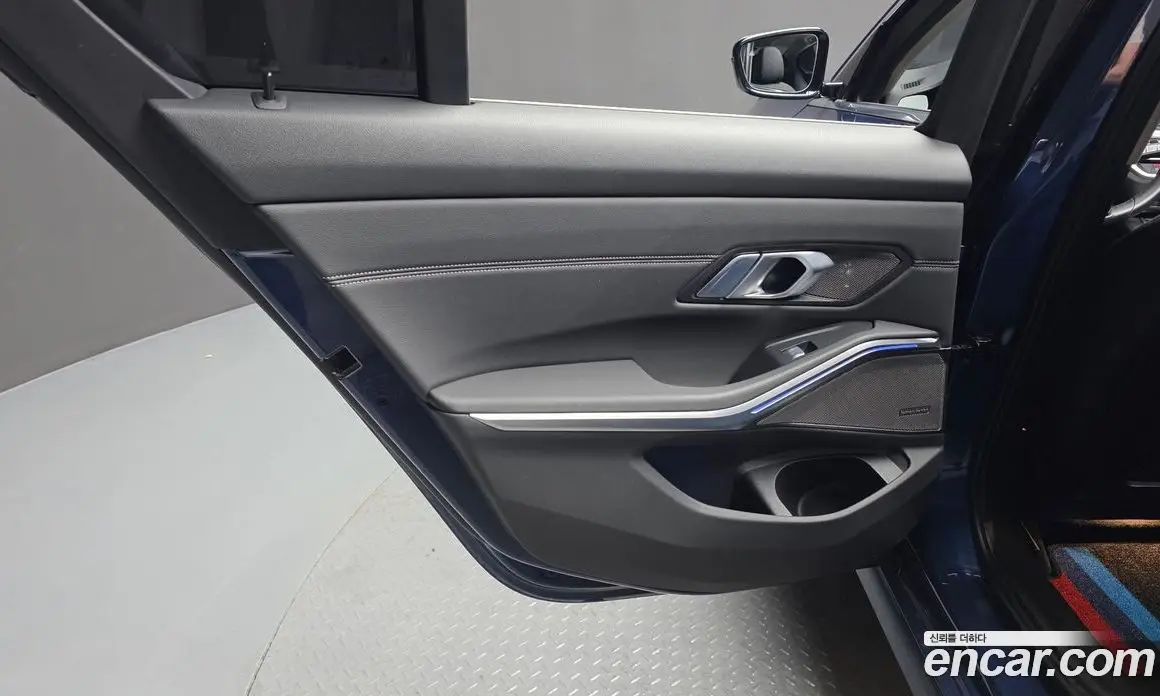 BMW 3 серия 2021 2.0 автомат (гидро), фото 15 BMW 3 серия 2021 2.0 автомат (гидро), фото 15