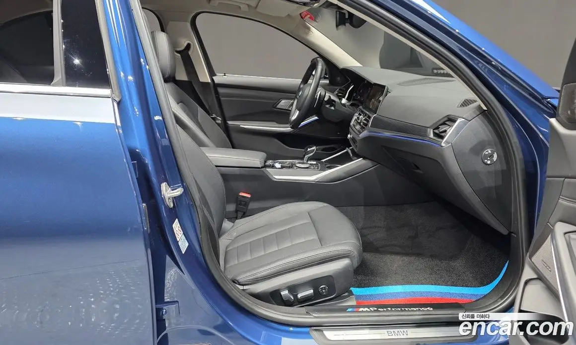 BMW 3 серия 2021 2.0 автомат (гидро), фото 16 BMW 3 серия 2021 2.0 автомат (гидро), фото 16