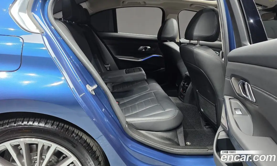BMW 3 серия 2021 2.0 автомат (гидро), фото 17 BMW 3 серия 2021 2.0 автомат (гидро), фото 17
