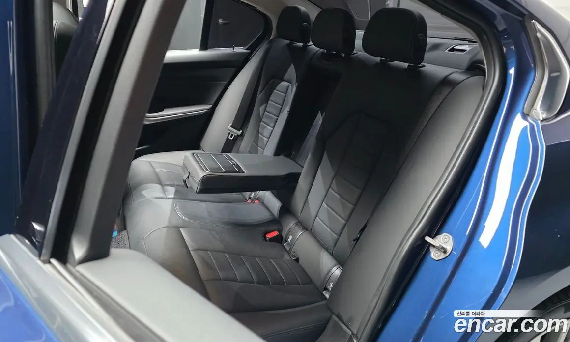 BMW 3 серия 2021 2.0 автомат (гидро), фото 18 BMW 3 серия 2021 2.0 автомат (гидро), фото 18