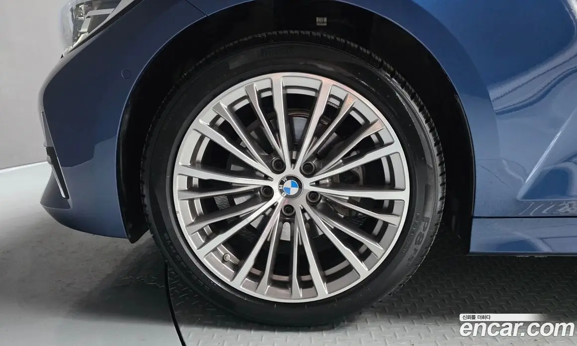 BMW 3 серия 2021 2.0 автомат (гидро), фото 5 BMW 3 серия 2021 2.0 автомат (гидро), фото 5