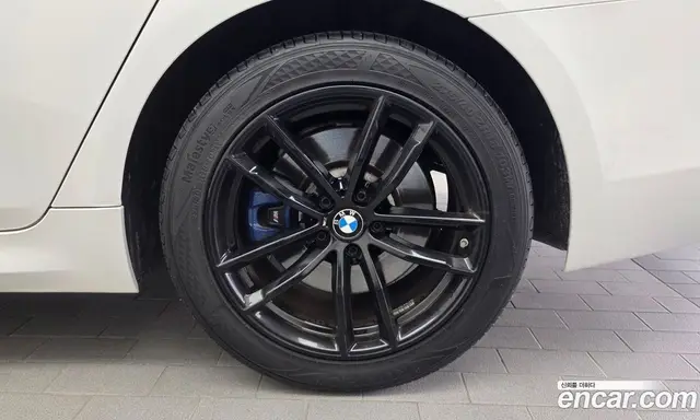BMW 5 серия 2017 2.0 автомат (гидро), миниатюра 7 BMW 5 серия 2017 2.0 автомат (гидро), миниатюра 7