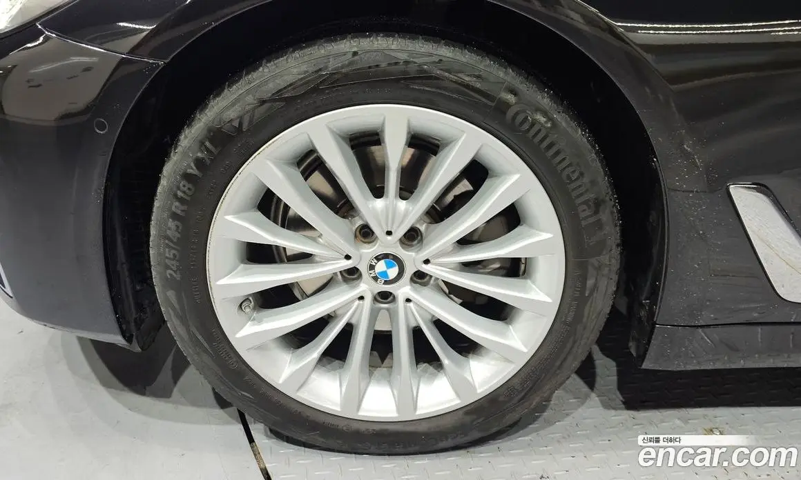 BMW 5 серия 2022 2.0 автомат (гидро), фото 5 BMW 5 серия 2022 2.0 автомат (гидро), фото 5