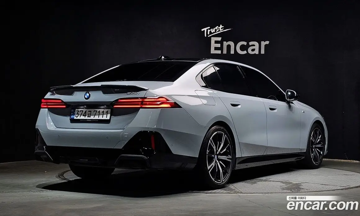 BMW 5 серия 2023 2.0 автомат (гидро), фото 2 BMW 5 серия 2023 2.0 автомат (гидро), фото 2