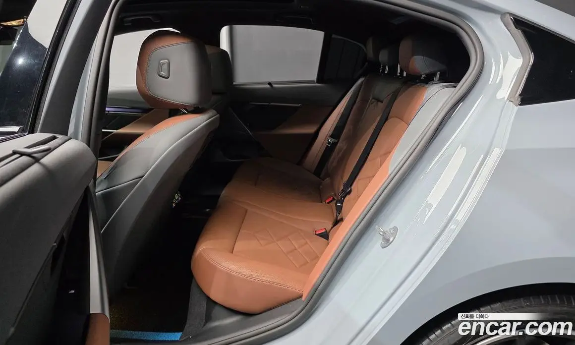 BMW 5 серия 2023 2.0 автомат (гидро), фото 18 BMW 5 серия 2023 2.0 автомат (гидро), фото 18