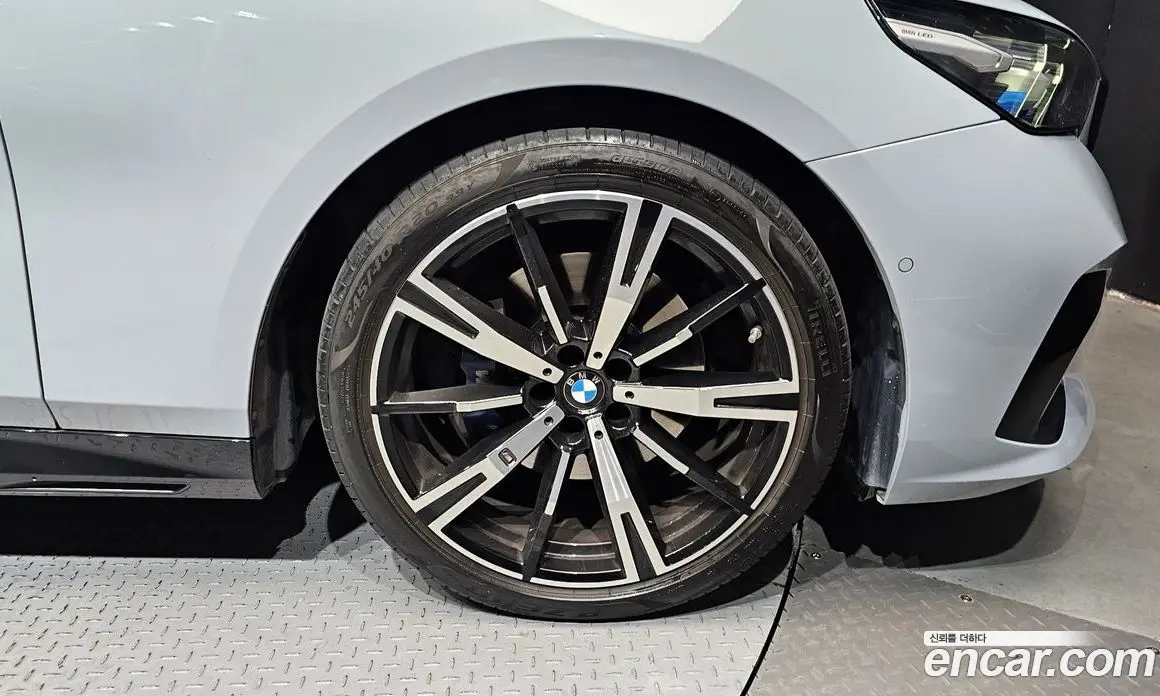 BMW 5 серия 2023 2.0 автомат (гидро), фото 7 BMW 5 серия 2023 2.0 автомат (гидро), фото 7