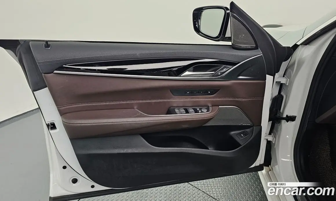BMW 6 серия 2024 3.0 автомат (гидро), фото 13 BMW 6 серия 2024 3.0 автомат (гидро), фото 13