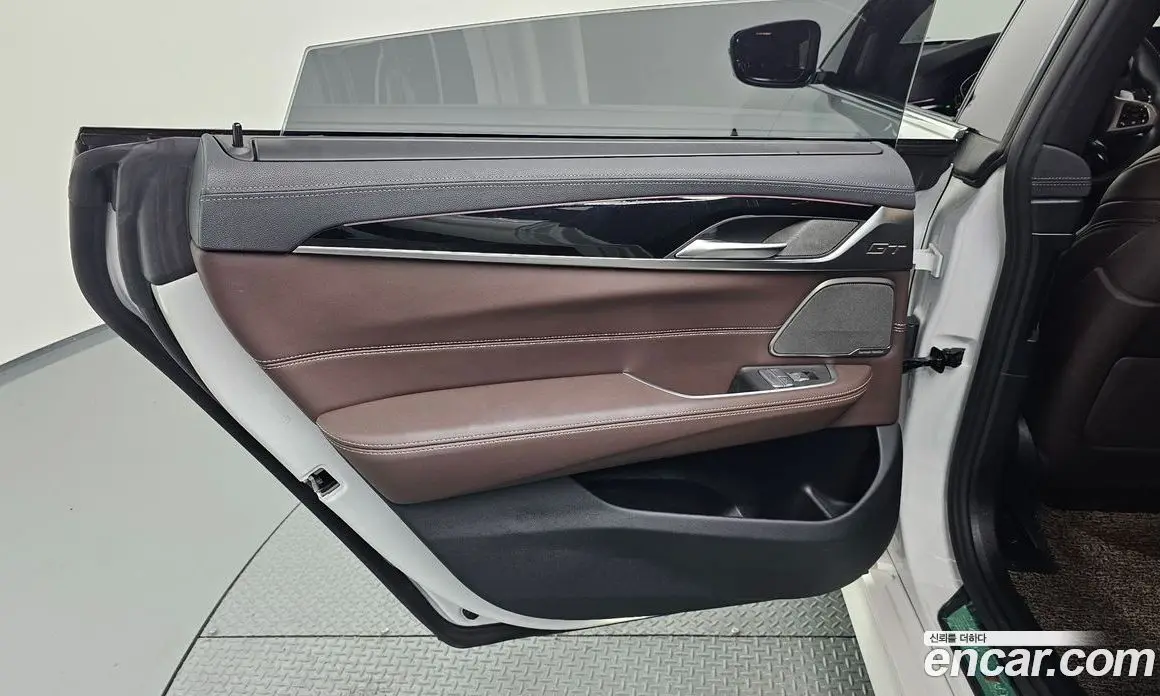 BMW 6 серия 2024 3.0 автомат (гидро), фото 14 BMW 6 серия 2024 3.0 автомат (гидро), фото 14