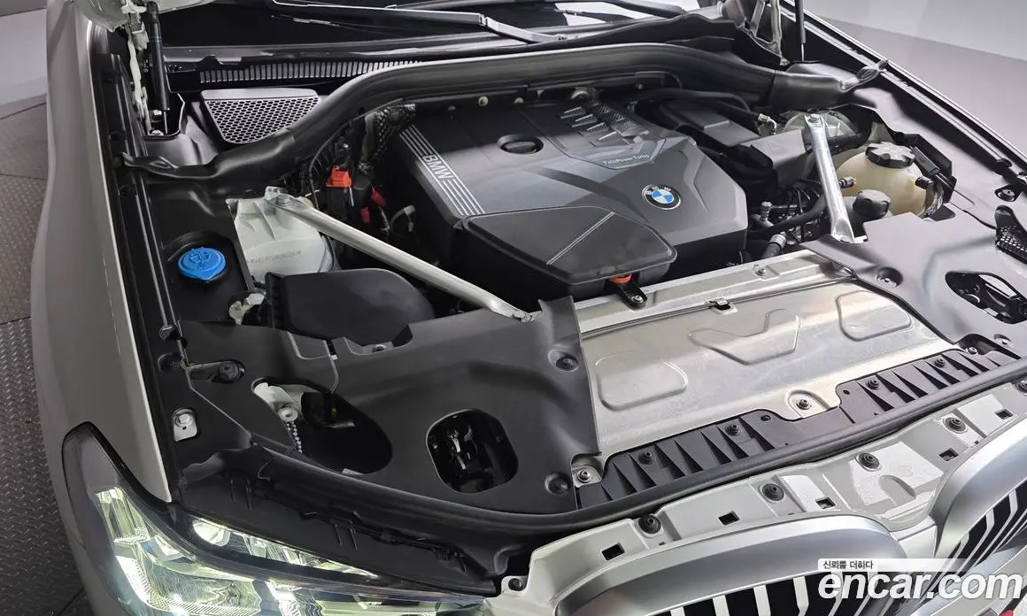 BMW X3 2024 2.0 автомат (гидро), фото 6