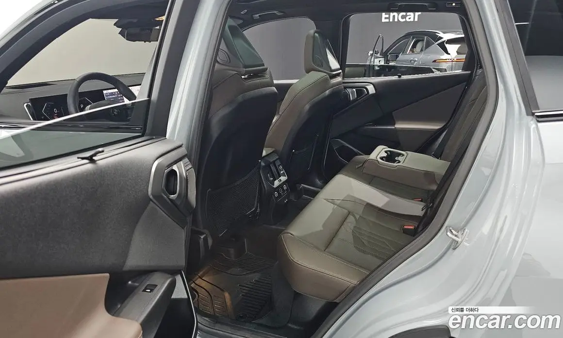 BMW X3 2025 2.0 автомат (гидро), фото 18 BMW X3 2025 2.0 автомат (гидро), фото 18