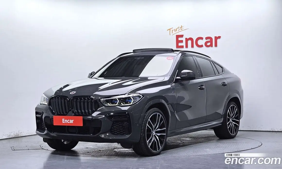 BMW X6 2022 3.0 автомат (гидро), фото 1 BMW X6 2022 3.0 автомат (гидро), фото 1