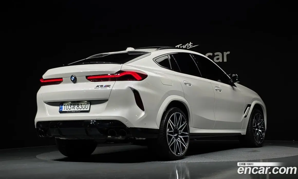 BMW X6M 2024 4.4 автомат (гидро), фото 2 BMW X6M 2024 4.4 автомат (гидро), фото 2