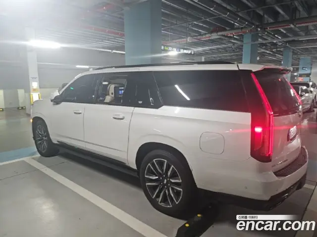 Cadillac Escalade 2023 6.2 автомат (гидро), миниатюра 2 Cadillac Escalade 2023 6.2 автомат (гидро), миниатюра 2