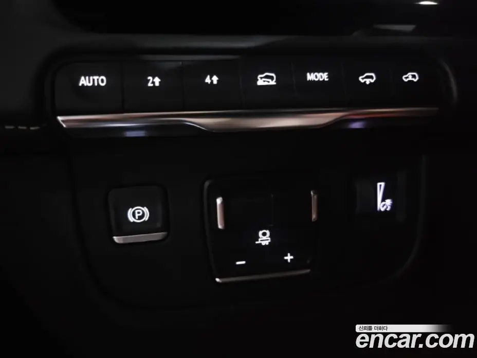 Cadillac Escalade 2023 6.2 автомат (гидро), фото 17 Cadillac Escalade 2023 6.2 автомат (гидро), фото 17