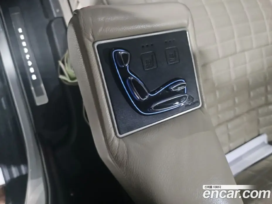 Cadillac Escalade 2023 6.2 автомат (гидро), фото 9 Cadillac Escalade 2023 6.2 автомат (гидро), фото 9