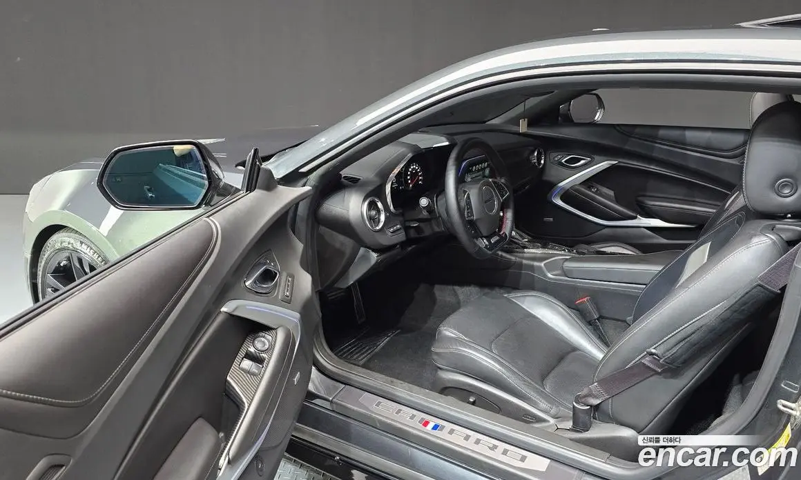 Chevrolet Camaro 2016 6.2 автомат (гидро), фото 10 Chevrolet Camaro 2016 6.2 автомат (гидро), фото 10