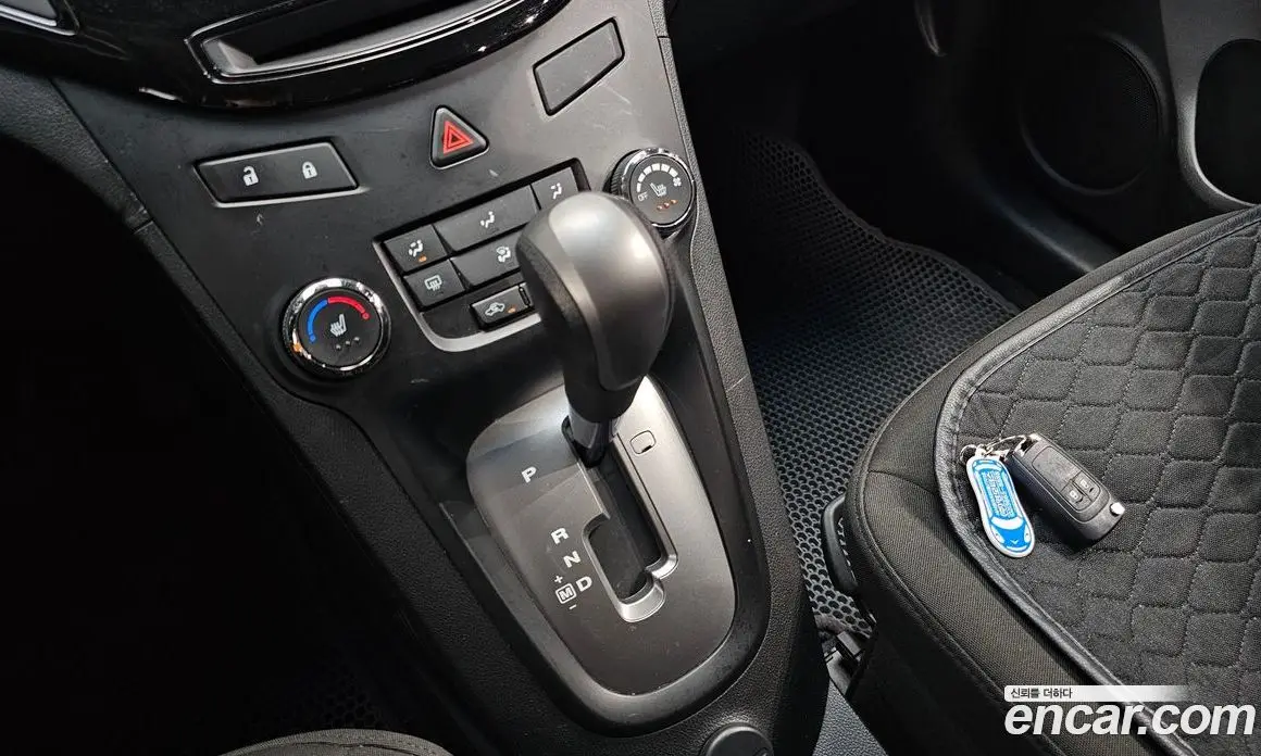 Chevrolet Orlando 2012 2.0 автомат (гидро), фото 12