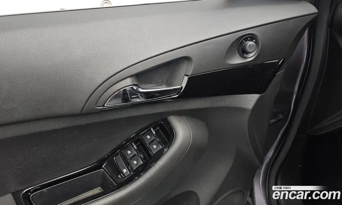 Chevrolet Orlando 2012 2.0 автомат (гидро), фото 23
