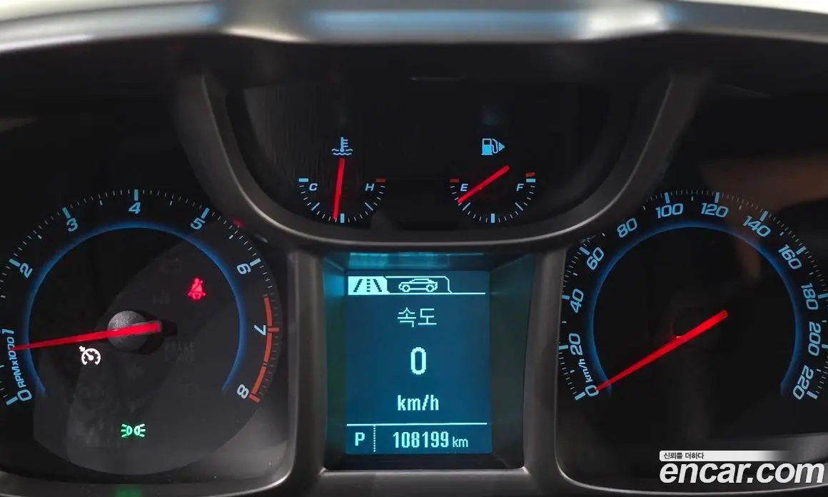 Chevrolet Orlando 2014 2.0 автомат (гидро), фото 8