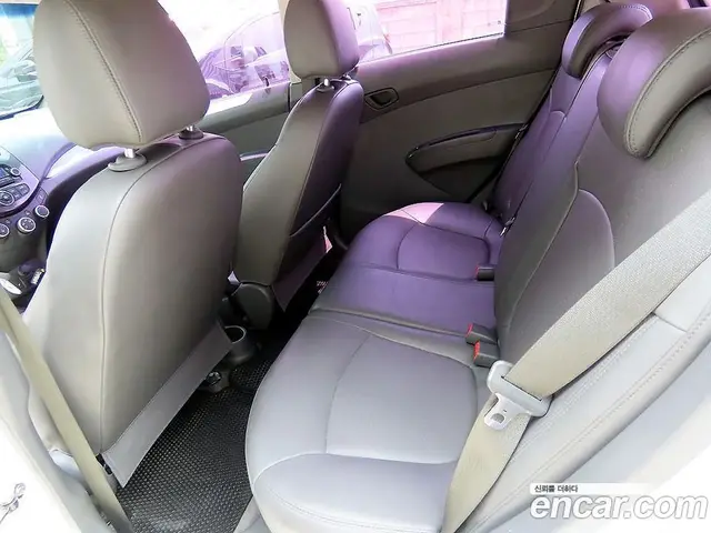 Chevrolet Spark 2015 1.0 автомат (гидро), миниатюра 6