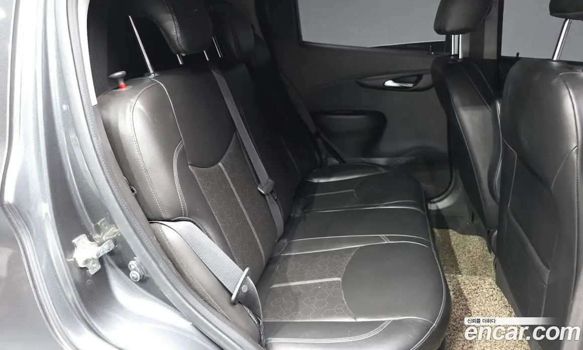 Chevrolet Spark 2016 1.0 автомат (гидро), фото 18 Chevrolet Spark 2016 1.0 автомат (гидро), фото 18