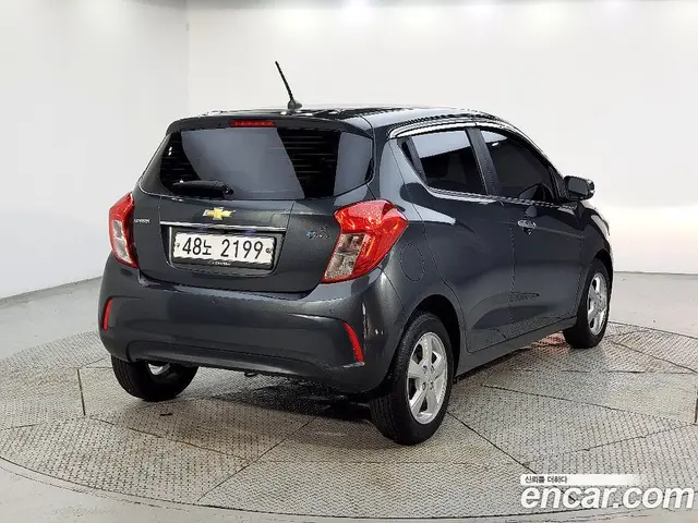 Chevrolet Spark 2017 1.0 автомат (гидро), миниатюра 4 Chevrolet Spark 2017 1.0 автомат (гидро), миниатюра 4