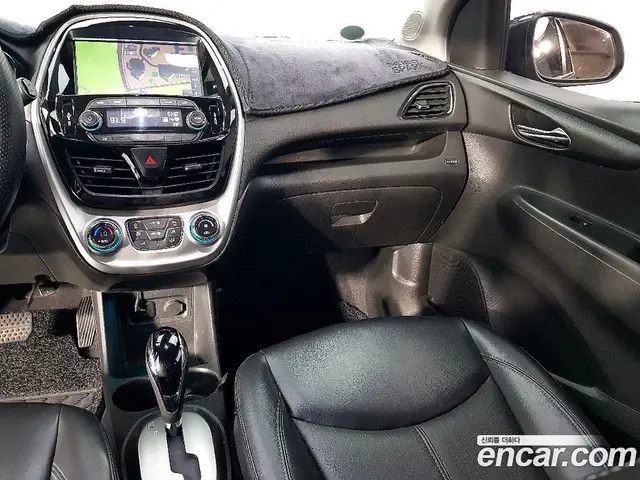 Chevrolet Spark 2017 1.0 автомат (гидро), миниатюра 10 Chevrolet Spark 2017 1.0 автомат (гидро), миниатюра 10